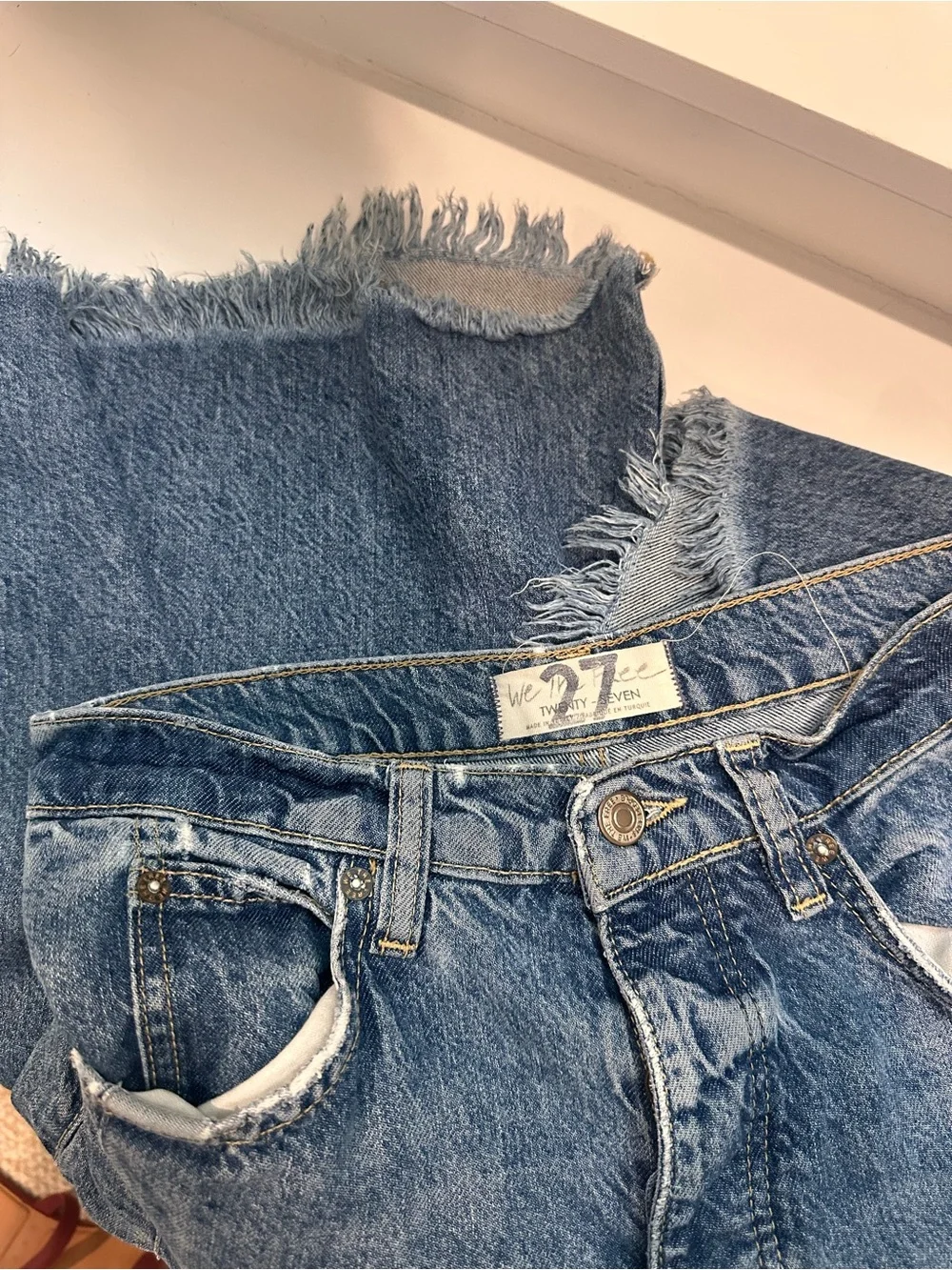 We the Free Old West Slouchy jeans 27 EUC 🤠 high-rise wide- leg - Picture 6 of 6